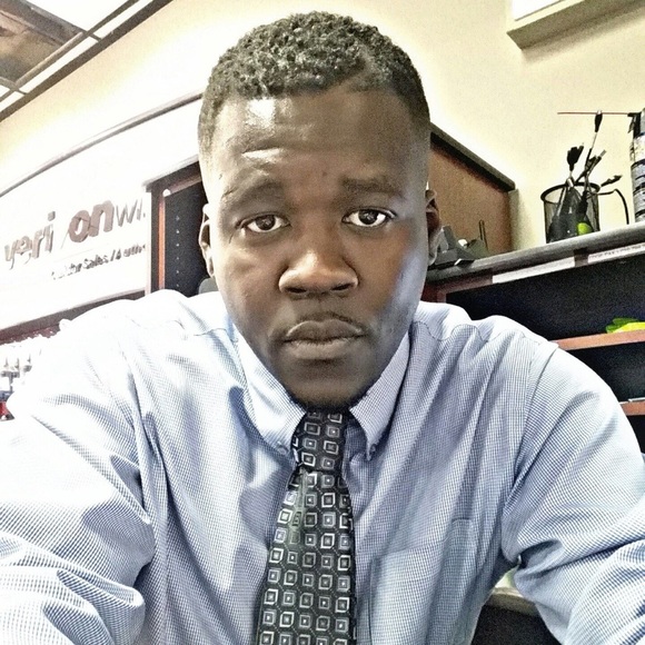 Meet your Posher, Chris - Picture 1 of 1