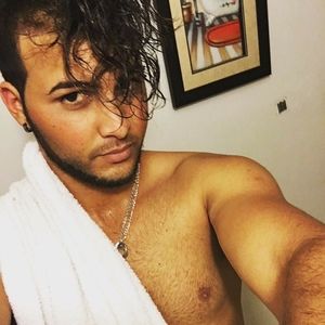 Meet your Posher, Yoel