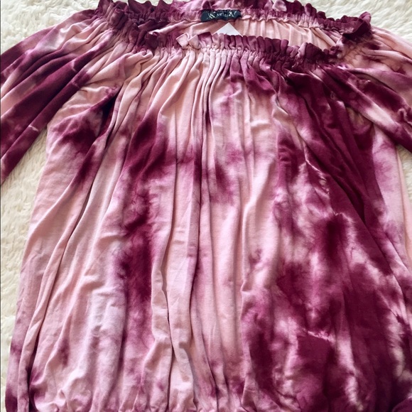 Urban X Tops - New w/Tags Urban X 💓Tie-Dye blouse