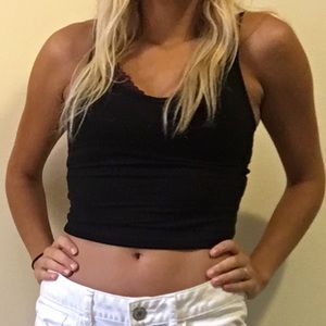 FREE W PURCHASE Essential basic black crop tank