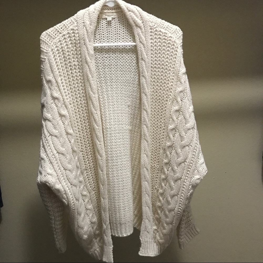 Oversize crocheted sweater