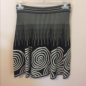 H&M flairy skirt