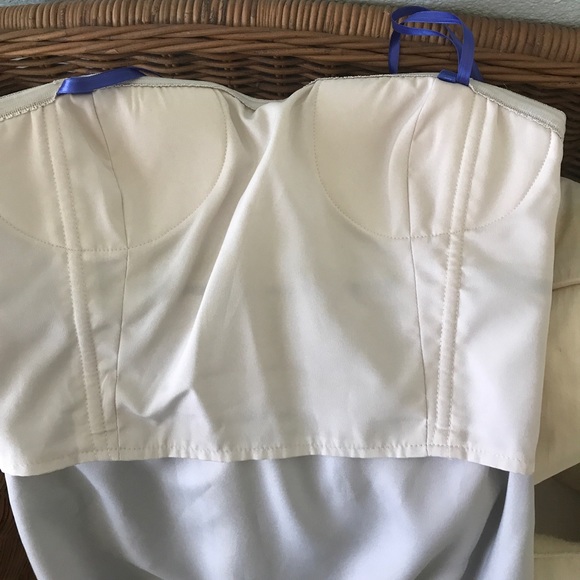 Floor length silk dress - Picture 8 of 8