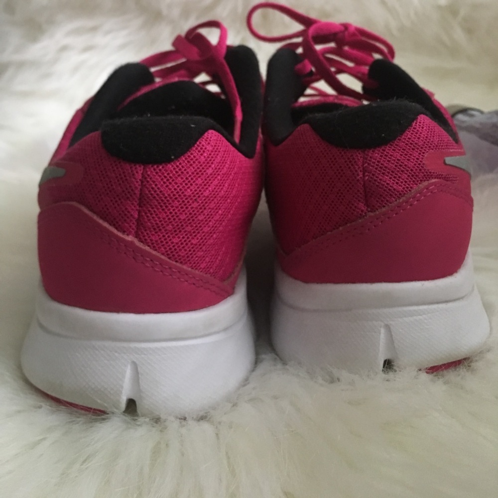 🚫SOLD🚫🎉HOST PICK🎉 BESTinSHOE Nike sneakers - Picture 2 of 7