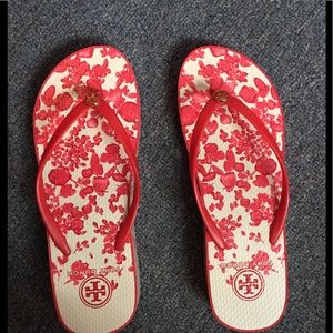 TORY BURCH FLIP FLOPS