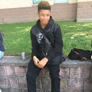 Meet your Posher, Jamari