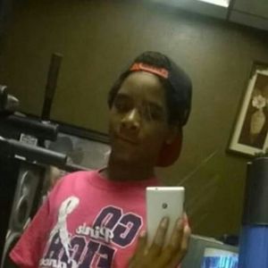 Meet your Posher, Alphonso