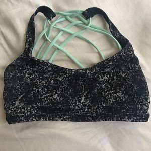 lululemon sports bra
