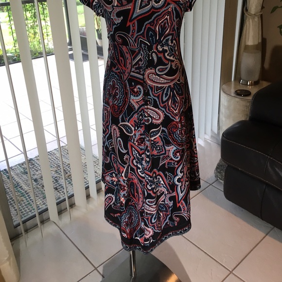 ❗️SALE❗️Multicolor handkerchief bottom WAS $20 - Picture 3 of 5