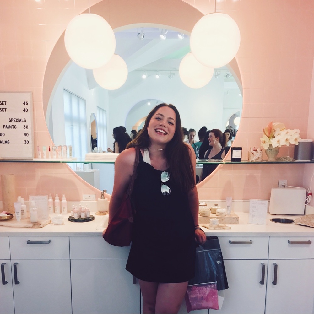 Meet your Posher, Sabrina