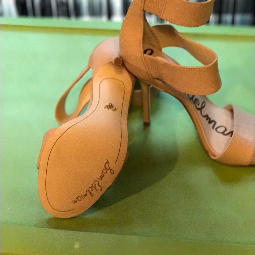 NWOT Super Sexy, Color of the Moment Sam Edelman's