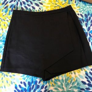 Envelope skort
