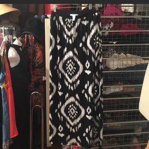 WHBM NWT black and white ikat maxi