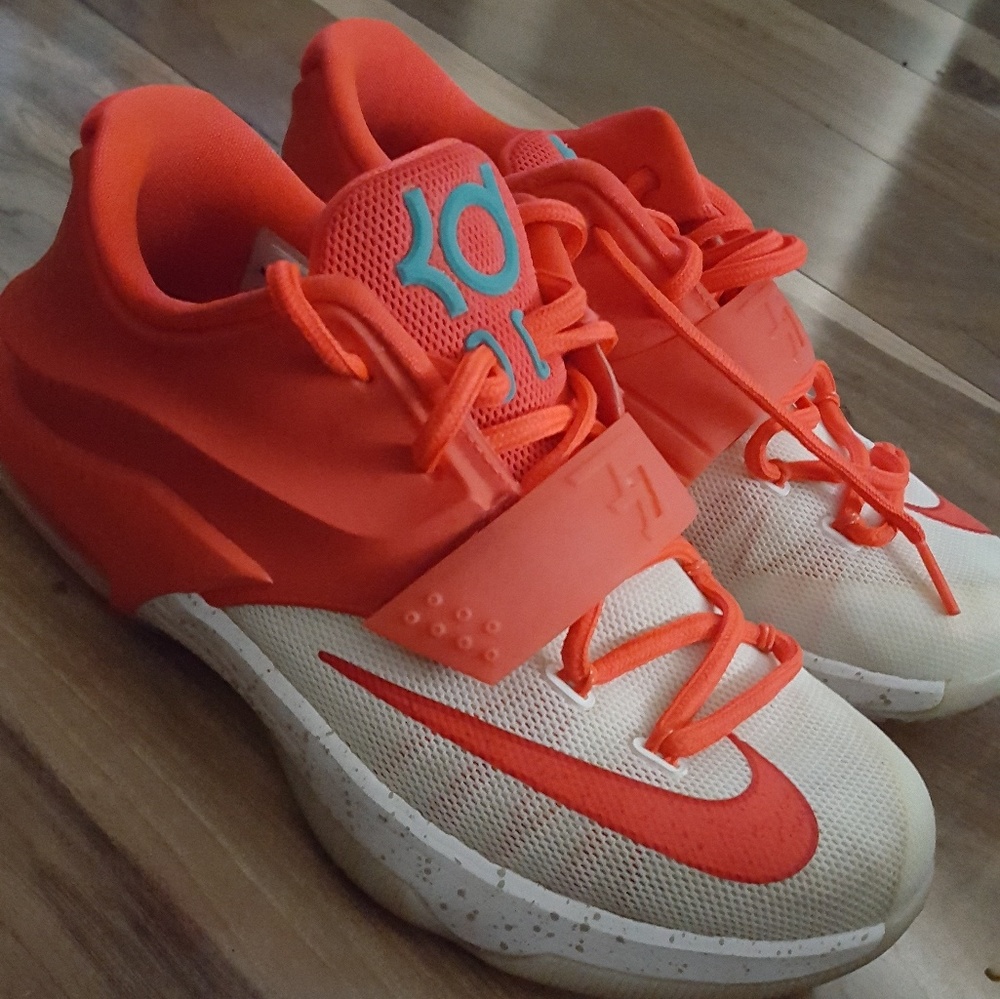 Eggnog kd's Christmas edition