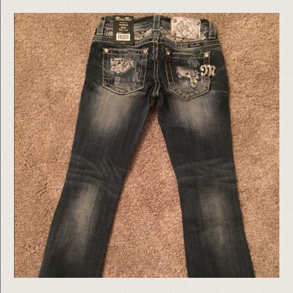 Jeans - Picture 2 of 4