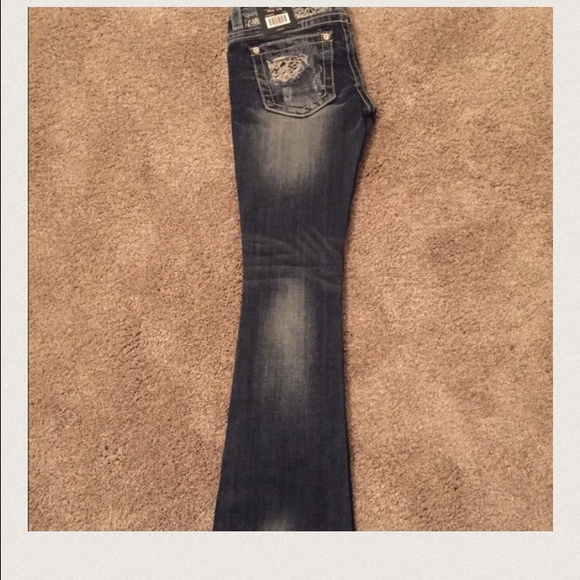 Jeans - Picture 4 of 4