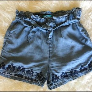 Vintage/Boho Francesca's Denim Flowy Shorts