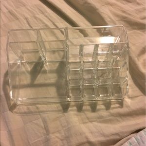 Clear organizer
