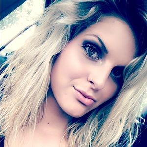 Meet your Posher, Kaylee