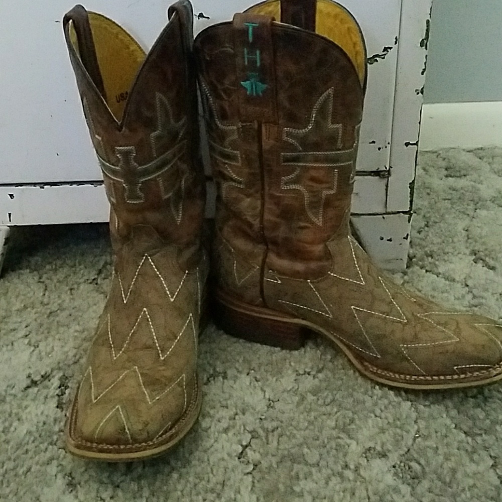 Tin Hall size 6 1/2 boots