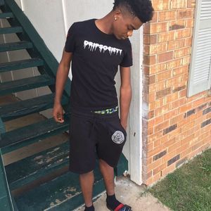 Meet your Posher, Devin
