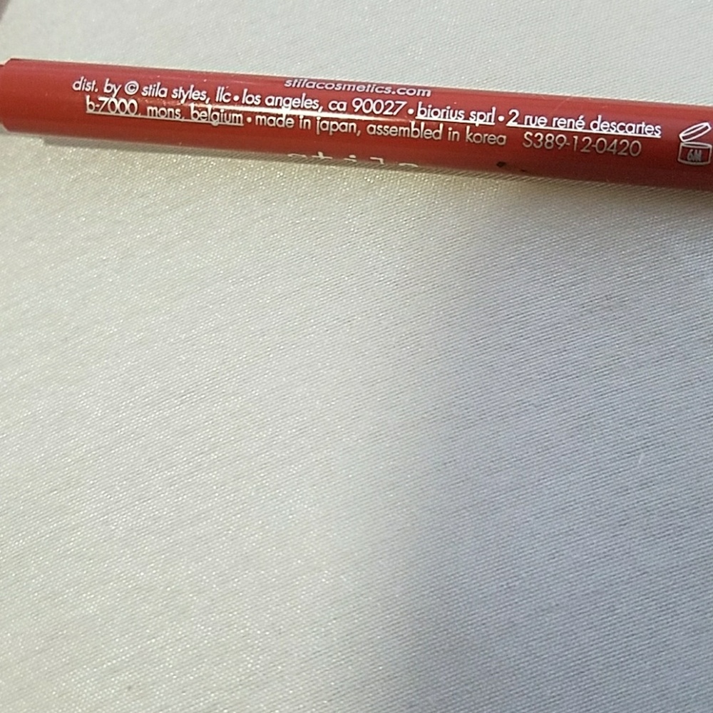 Stila liquid eye liner - Picture 4 of 5