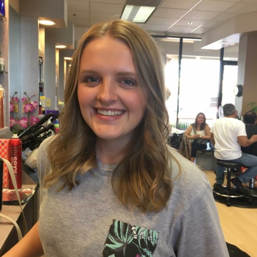 Meet your Posher, Hannah