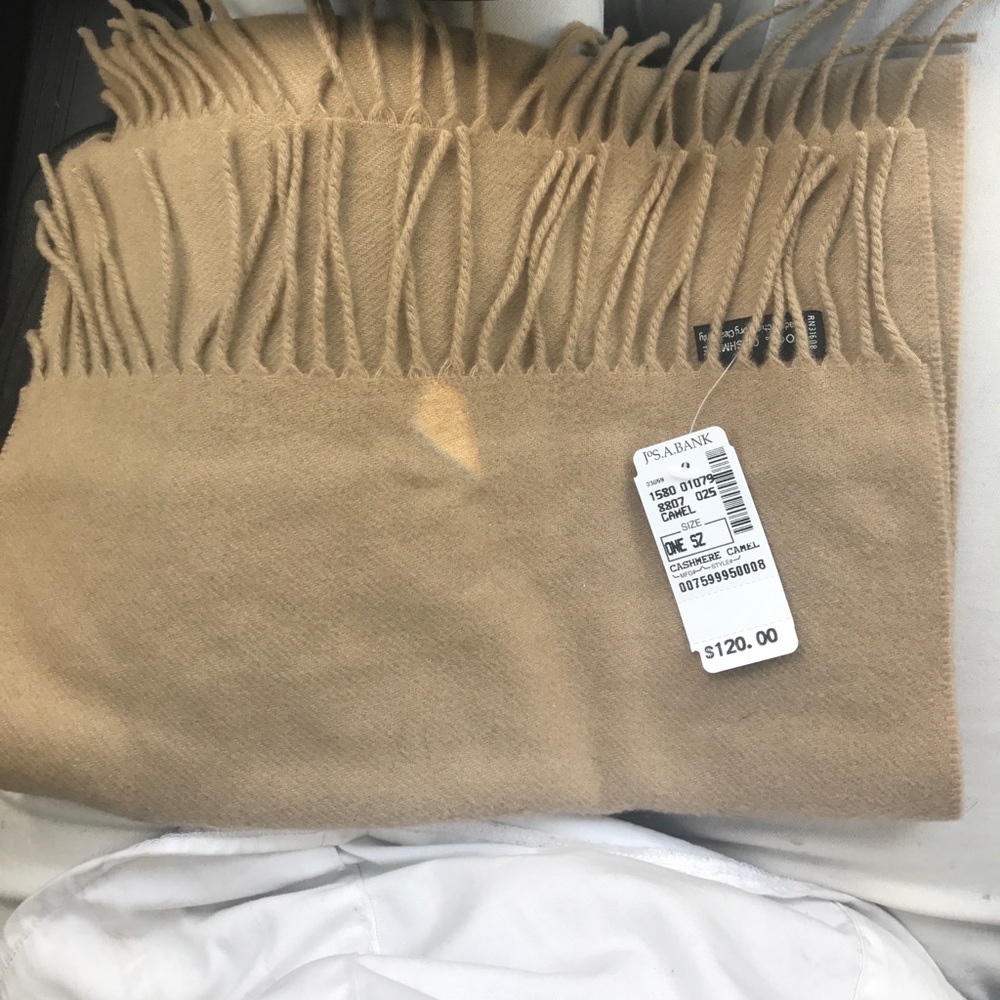 Cashmere camel scarf