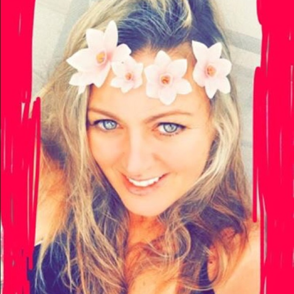 Meet your Posher, Dawn