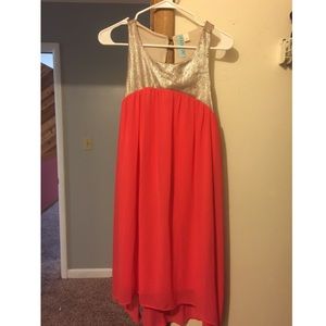 Perfect flowy dress!