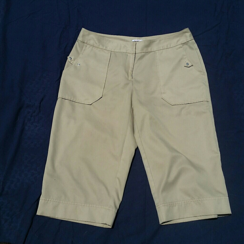 IZOD Khaki Stretch Shorts Pockets 6