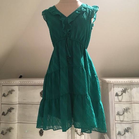 Anthropologie Dresses & Skirts - Emerald Green Anthropologie Beautiful dress