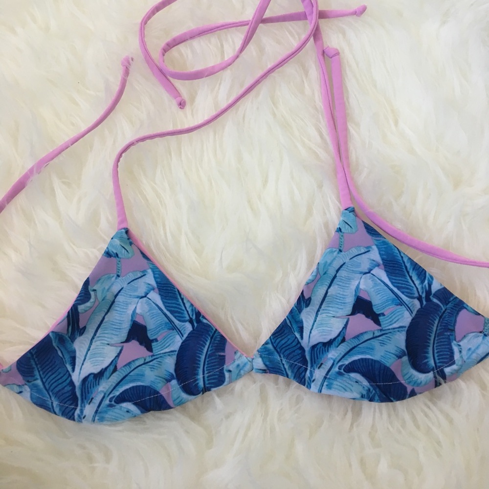 lali and layla top