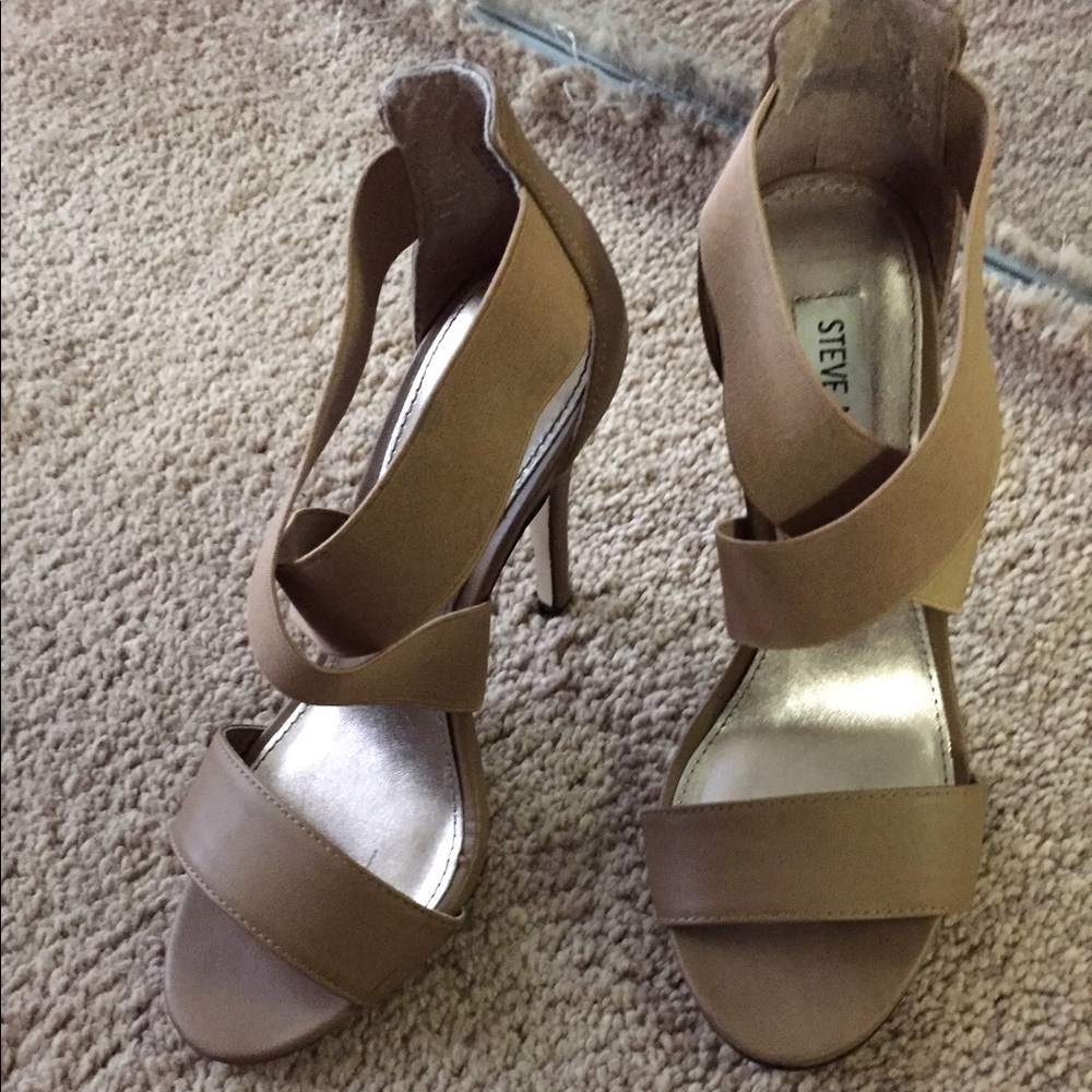 Steve Madden heels sandals - Picture 2 of 3