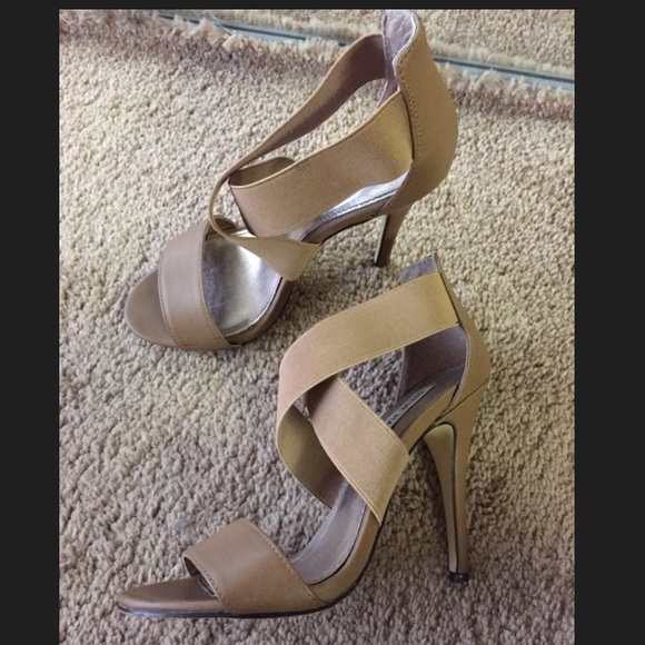 Steve Madden Shoes - Steve Madden heels sandals