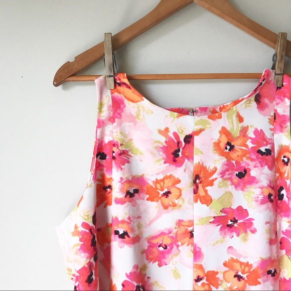 LOFT Tops - LOFT floral tank top
