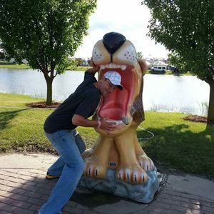 Meet your Posher, Eric