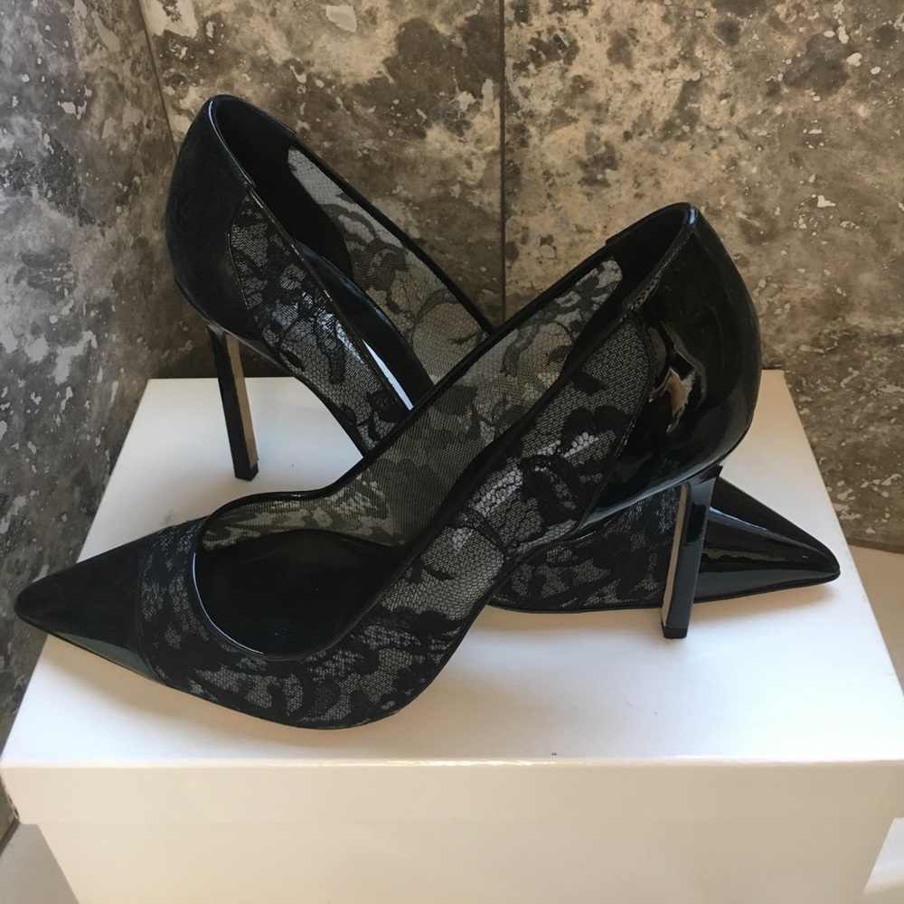 Manolo blahnik lace pumps sz 39 - Picture 2 of 5