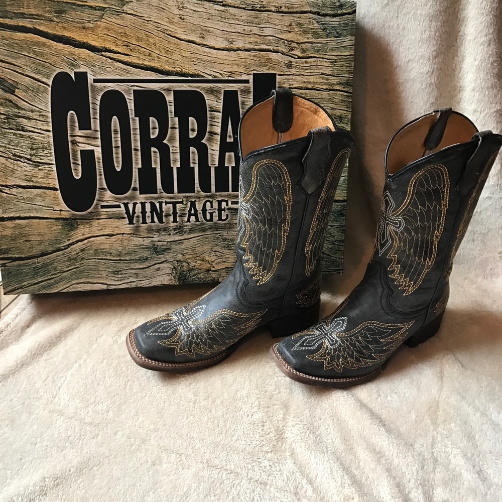 Corral vintage cowgirl boots