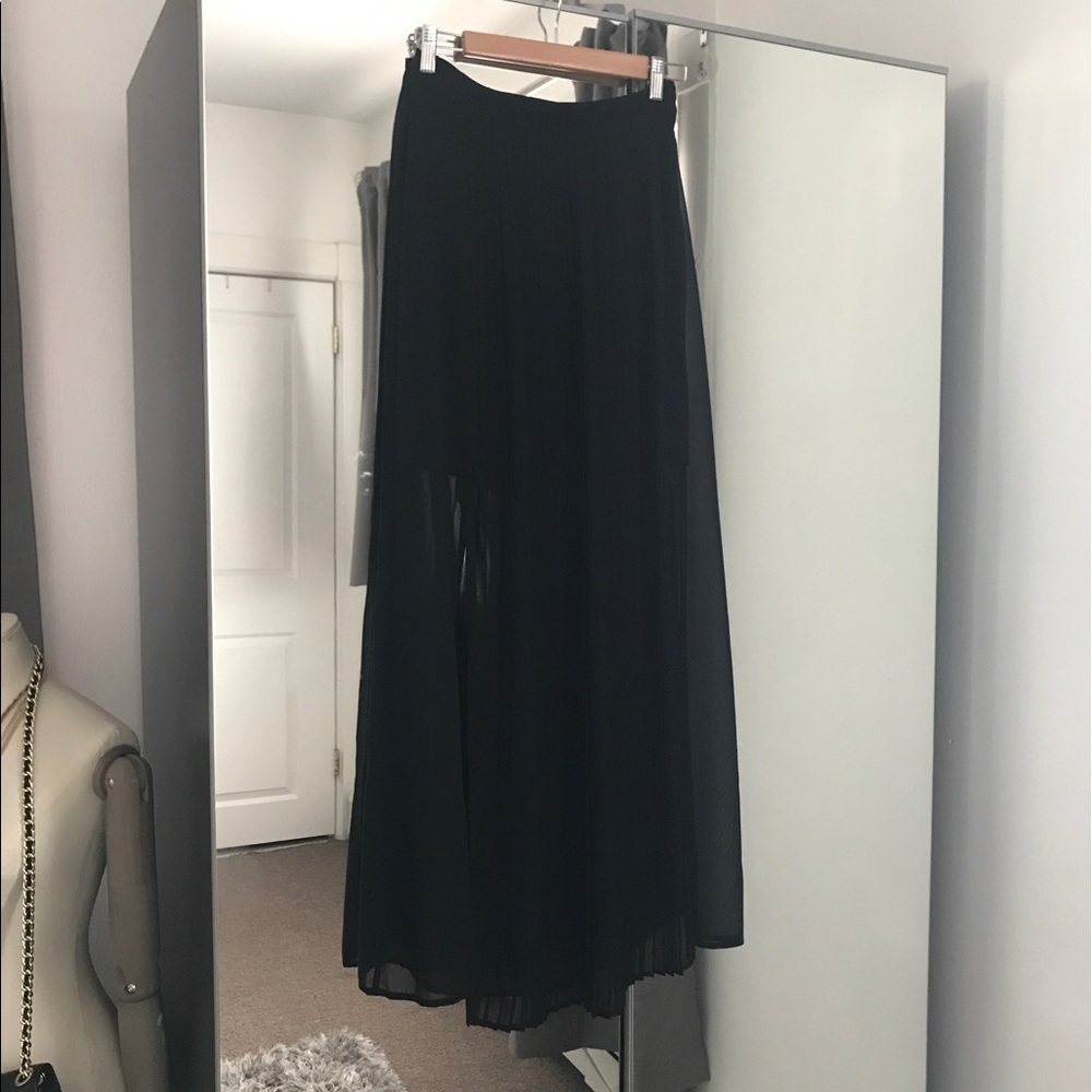 Bisou Bisou maxi skirt