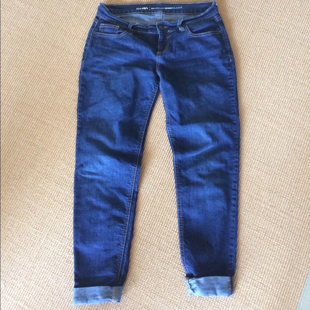 Boyfriend rolled up jeans