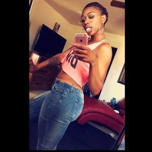 Meet your Posher, Aloysia