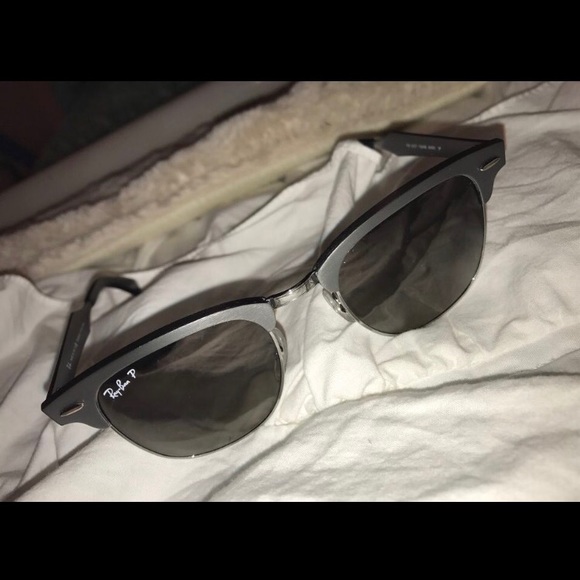 Ray ban glasses - Picture 1 of 1