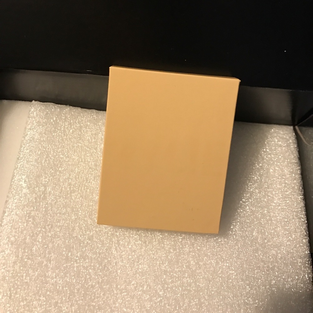 KYLE COSMETICS KYLIGHTER