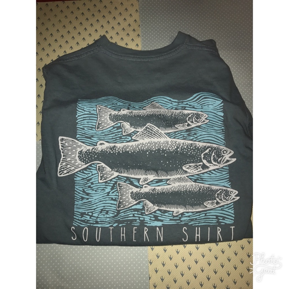 Flash sale🙂 Southern tshirt company 🐋