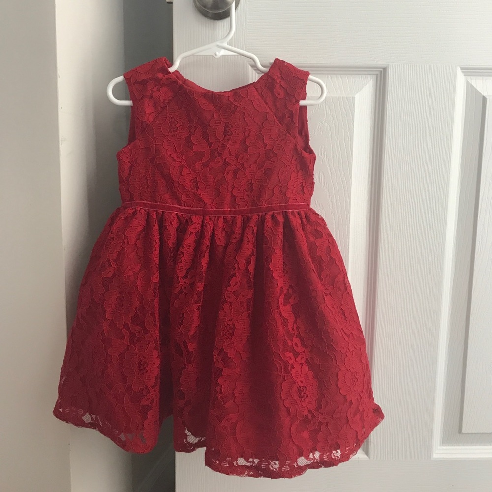 Mia & Mimi red lace dress