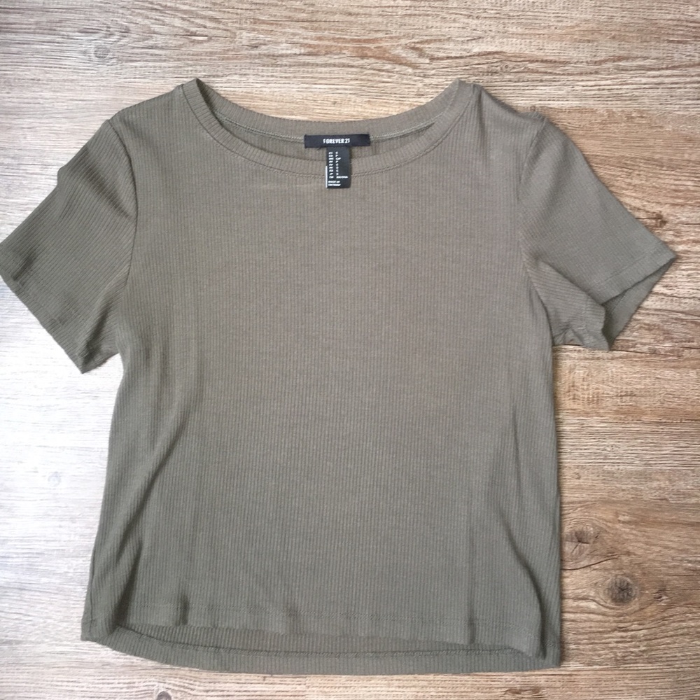 Forever 21 crop top