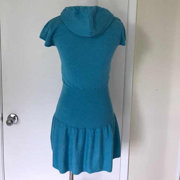 HOODIE SHORT SLEEVES. - Picture 4 of 7