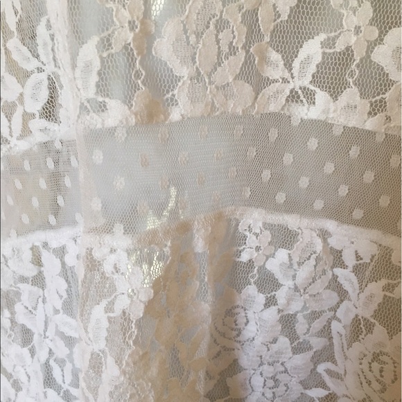 🌓 Hollister Lace Peplum Top Small - Picture 3 of 5