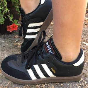 Adidas Classic Samba!